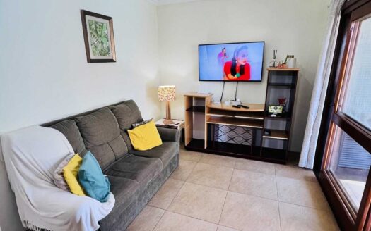 Casa na Praia Real com 3 dormitórios